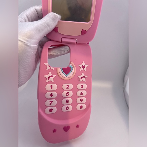 iPhone 16 Pro Max Case – Retro Flip Phone Design in Pink/Aesthetic & Super Cute - Picture 7 of 8